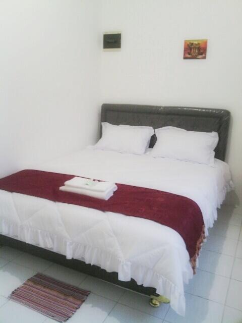 Capsule Homestay Surabaya Bilik gambar