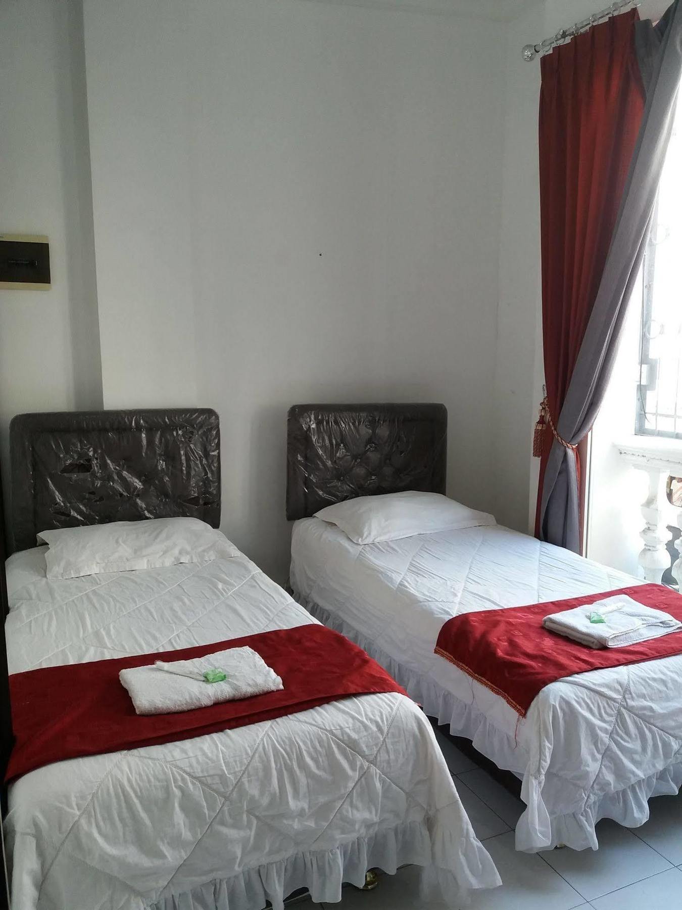 Capsule Homestay Surabaya Luaran gambar