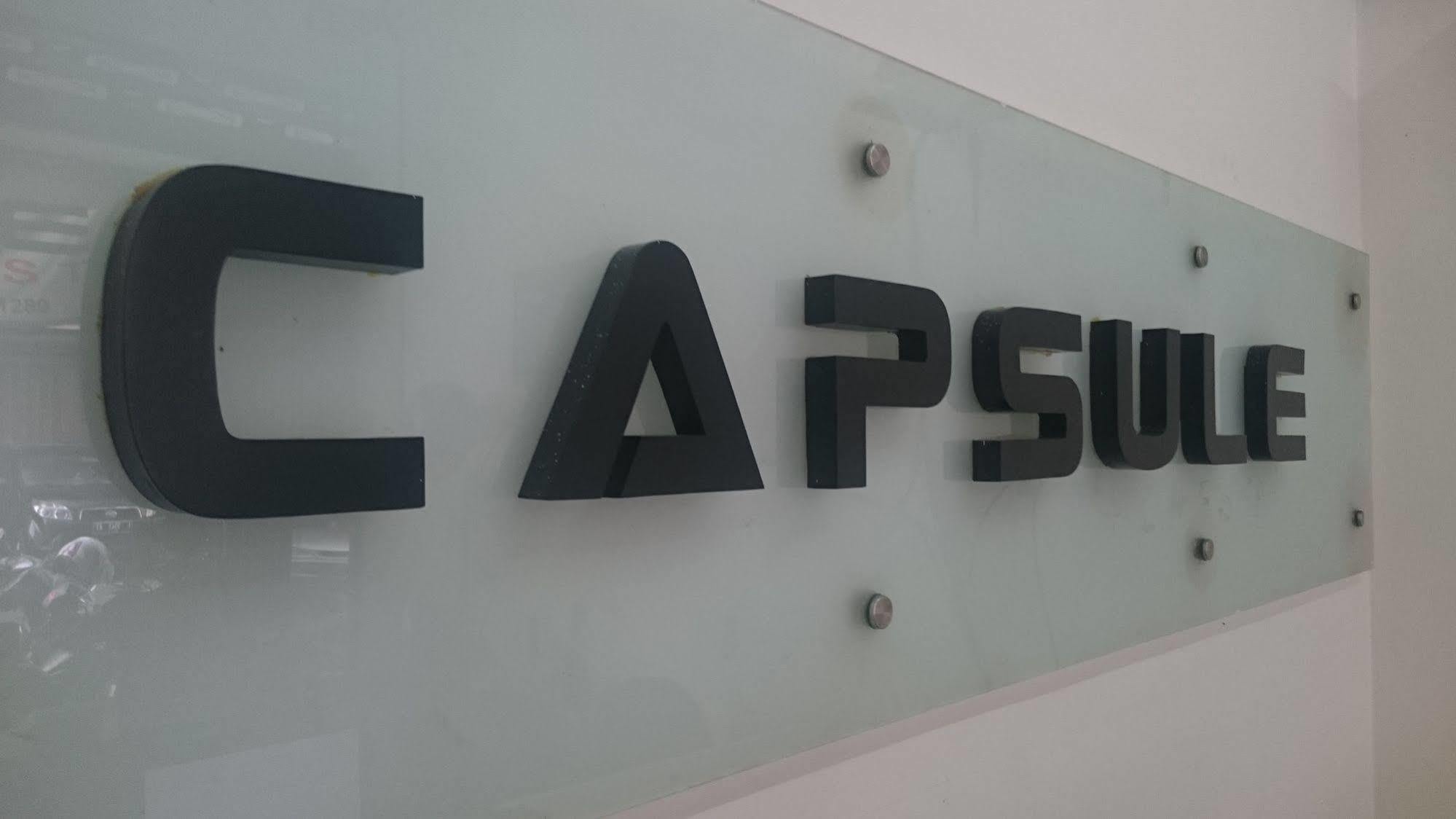 Capsule Homestay Surabaya Luaran gambar